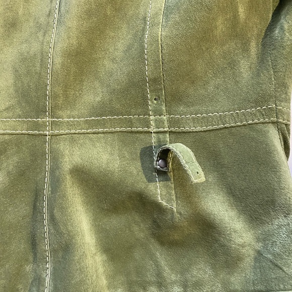 Danier Suede Leather Olive Green Women’s Jacket - Picture 7 of 8